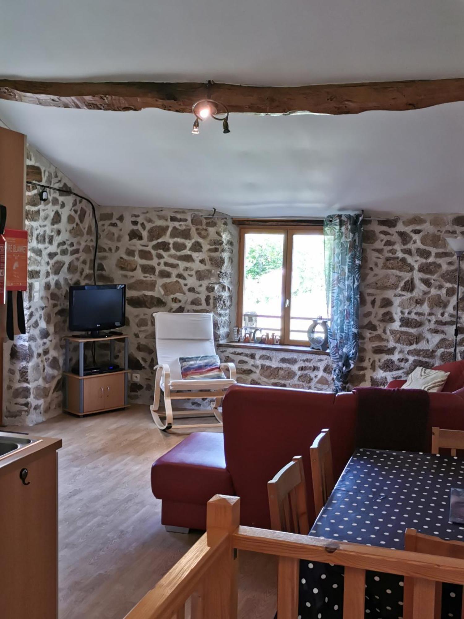 Tranquille Vienne Gites A Chirac Dept Charente ภายนอก รูปภาพ