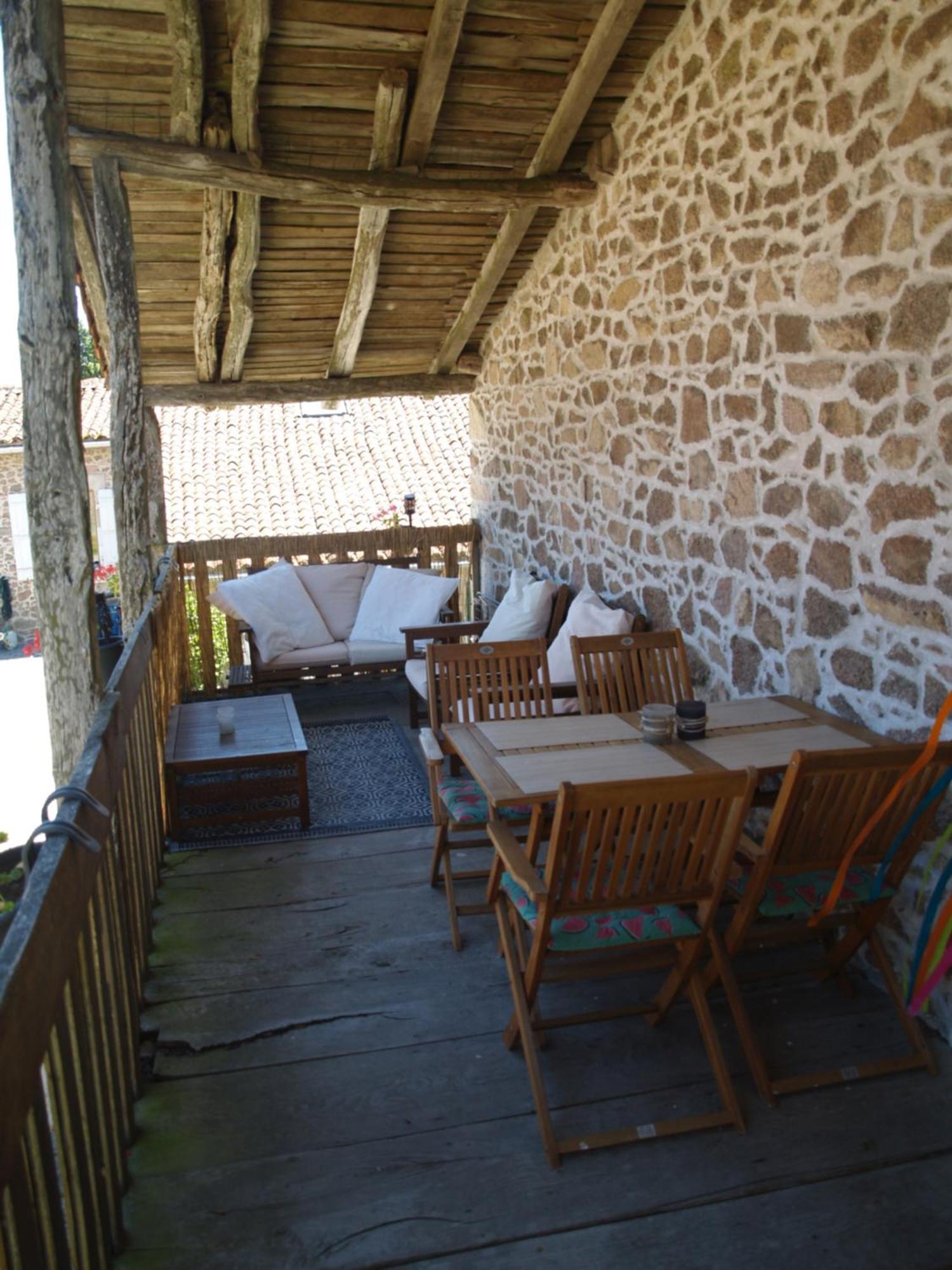 Tranquille Vienne Gites A Chirac Dept Charente ภายนอก รูปภาพ