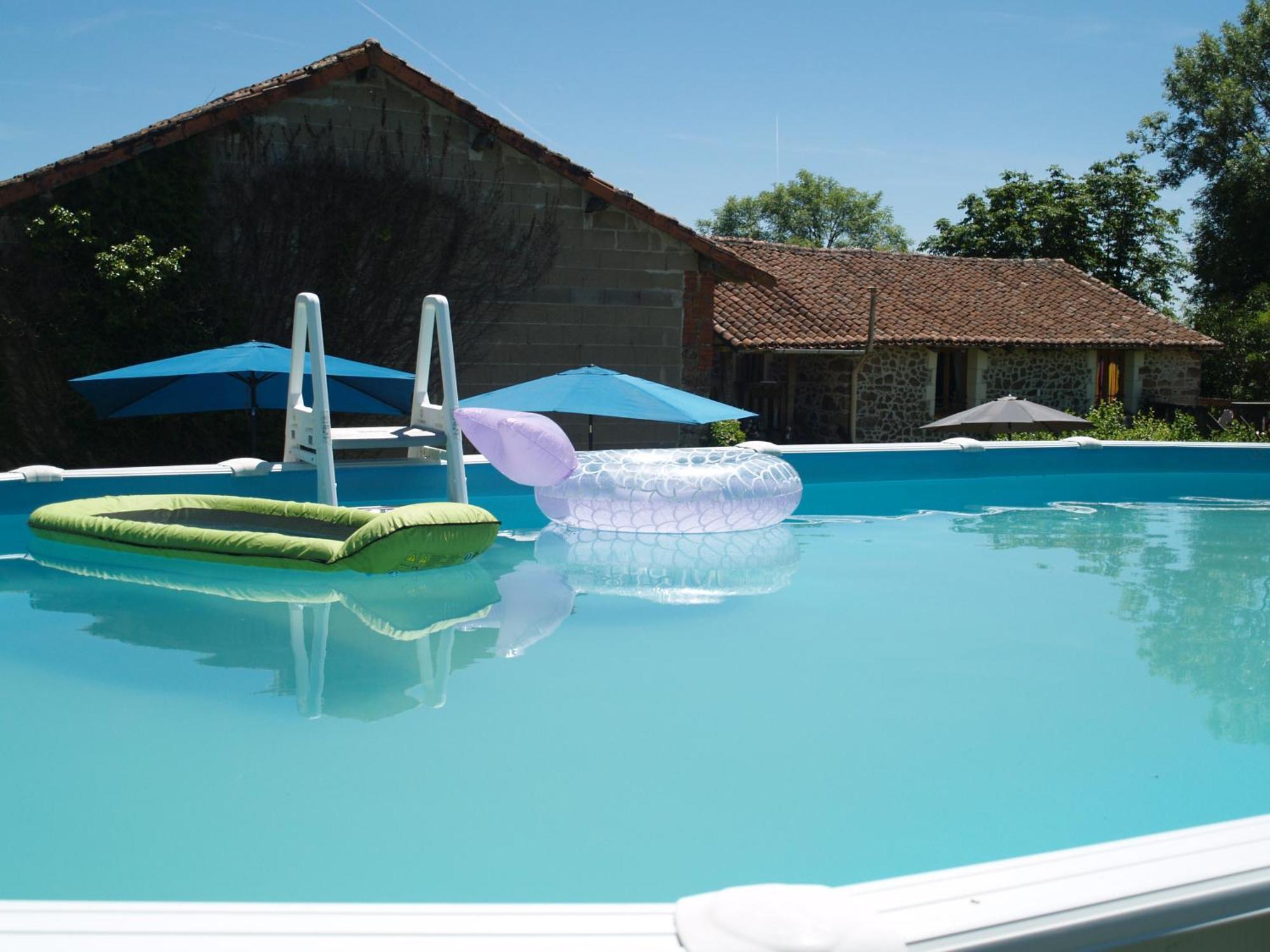 Tranquille Vienne Gites A Chirac Dept Charente ภายนอก รูปภาพ